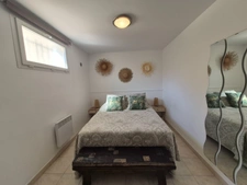 EXCLUSIVITE-PRESTIGE. Maison à vendre 6 pièces SOLLIES VILLE (83). 575 000 €