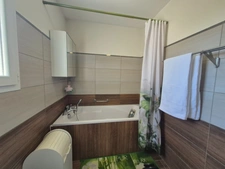 EXCLUSIVITE-PRESTIGE. Maison à vendre 6 pièces SOLLIES VILLE (83). 575 000 €
