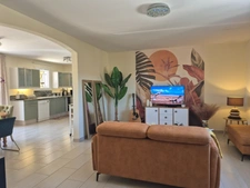 EXCLUSIVITE-PRESTIGE. Maison à vendre 6 pièces SOLLIES VILLE (83). 575 000 €