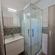 EXCLUSIVITE-Maison à vendre 10 pièces. deux appartements SOLLIES TOUCAS (83). 729 500 €
