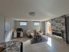 EXCLUSIVITE-PRESTIGE. Maison à vendre 6 pièces SOLLIES VILLE (83). 575 000 €