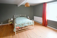 Belle maison de caractère à Lexy, 208m2 + véranda 55m2 + grenier aménageable de 75m2 , terrain plus de 6 ares, garage