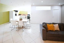 SPACIEUX REZ-DE-CHAUSSÉE AVEC GARAGE, À DEUX PAS DU LUXEMBOURG