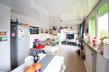 APPARTEMENT DE 71M2 ENVIRON AVEC 3 CHAMBRES AU 1ER ETAGE - CAVE -  PARKINGS