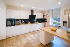 MAISON 115 M² HAB. / 130 M² AU SOL – 4 CHAMBRES – JARDIN – HERSERANGE