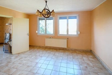 MAISON INDIVIDUELLE AU CALME – 3 CHAMBRES – GARAGE – TERRAIN 6 ARES