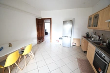 IMMEUBLE COMPLET - 3 APPARTEMENTS - PLACES PARKING