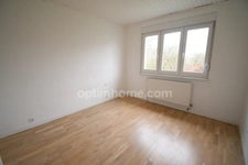 BELLE MAISON INDIVIDUELLE PLAIN PIED SURELEVE - 5 CHAMBRES - TERRAIN 6 ARES - GARAGE