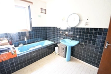 En exclusivité, maison individuelle à Longuyon – fort potentiel à découvrir !