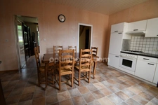 MAISON A RENOVER - GARAGE - TERRAIN