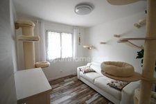 MAISON INDIVIDUELLE 112 M² – SANS VIS-À-VIS – 3 CHAMBRES + SALLE DE JEUX/BUREAU – GARAGE – TERRAIN DE + DE 7 ARES