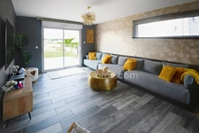 SUPERBE MAISON 6 CHAMBRES – 2 SALLES DE BAIN – GRAND GARAGE – 200 M² – HUSSIGNY-GODBRANGE AVEC VUE IMPRENABLE