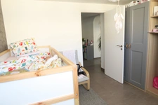 SPACIEUX REZ-DE-CHAUSSÉE AVEC GARAGE, À DEUX PAS DU LUXEMBOURG