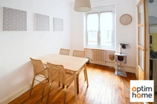EXCLUSIVITÉ LONGWY – SUPERBE APPARTEMENT DE CARACTÈRE 105 M² – GRAND GARAGE 40,5 M² + REMISE 22 M² – ASCENSEUR