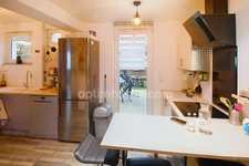 Plateau Mont st Martin - Charmante Maison Mitoyenne Rénovée avec Jardin et Studio Indépendant – Proche Luxembourg