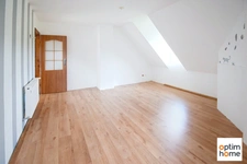 TRES BELLE MAISON INDIVIDUELLE - 4 CHAMBRES - 2 SALLES DE BAIN - 2 GARAGES - TERRAIN DE 25 ARES