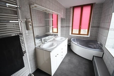 MAISON FAMILIALE DE 210M2 - 4 CHAMBRES - TERRAIN 9 ARES - GARAGE 3 VOITURES