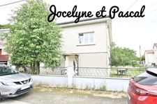 BELLE MAISON INDIVIDUELLE PLAIN PIED SURELEVE - 5 CHAMBRES - TERRAIN 6 ARES - GARAGE