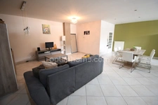 SPACIEUX REZ-DE-CHAUSSÉE AVEC GARAGE, À DEUX PAS DU LUXEMBOURG