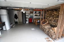 MAISON INDIVIDUELLE 112 M² – SANS VIS-À-VIS – 3 CHAMBRES + SALLE DE JEUX/BUREAU – GARAGE – TERRAIN DE + DE 7 ARES