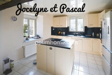 MAISON INDIVIDUELLE FAMILIALE 138 M² AVEC 4 CHAMBRES, PLATEAU AMÉNAGEABLE 100 M², GARAGE ET JARDIN – PROCHE LUXEMBOURG