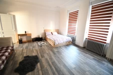 Charmante Maison de Caractère avec Grande Terrasse et Grenier Aménageable, à Deux Pas du Luxembourg