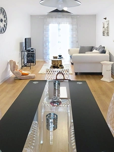 TRES BELLE MAISON PLAIN PIED - TERRAIN 6 ARES 