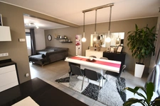 BELLE MAISON INDIVIDUELLE DE 120M2 ENVIRON - 4 CHAMBRES - GARAGE - TERRAIN DE PRESQUE 4 ARES