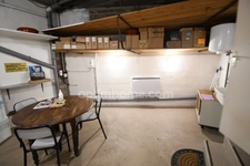 Villerupt – Local commercial de 105 m² ou Possibilité de le transformer en appartement avec grand parking privatif de 150 m²