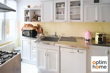EXCLUSIVITÉ LONGWY – SUPERBE APPARTEMENT DE CARACTÈRE 105 M² – GRAND GARAGE 40,5 M² + REMISE 22 M² – ASCENSEUR