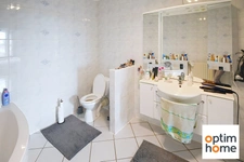 BELLE MAISON DE VILLAGE 200M2 - TERRAIN 6 ARES - GRAND GRENIER AMENAGEABLE DE 110M2 - 2 GARAGES 4 VOITURES