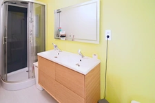 MAISON INDIVIDUELLE FAMILIALE 138 M² AVEC 4 CHAMBRES, PLATEAU AMÉNAGEABLE 100 M², GARAGE ET JARDIN – PROCHE LUXEMBOURG