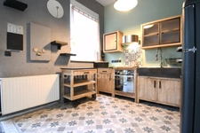 BIEN ATYPIQUE - 142M2 - 6 CHAMBRES - 2 SALLES DE BAIN - JARDIN - TERRASSE