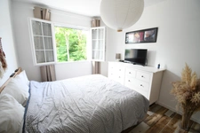 MAISON INDIVIDUELLE 112 M² – SANS VIS-À-VIS – 3 CHAMBRES + SALLE DE JEUX/BUREAU – GARAGE – TERRAIN DE + DE 7 ARES
