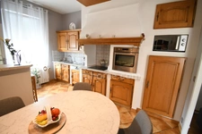 MAISON MITOYENNE DE 82 M2 ENV + GRENIER DE 38M2 - GRAND GARAGE DE 40M2- TERRAIN 283M2