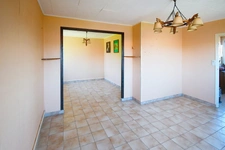 MAISON INDIVIDUELLE AU CALME – 3 CHAMBRES – GARAGE – TERRAIN 6 ARES
