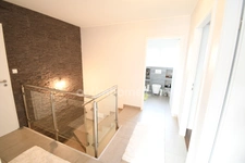BELLE MAISON INDIVIDUELLE DE 120M2 ENVIRON - 4 CHAMBRES - GARAGE - TERRAIN DE PRESQUE 4 ARES