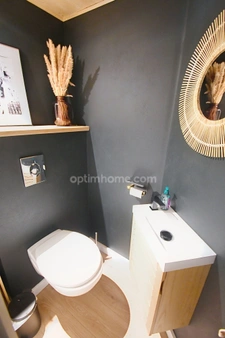 MAISON DE CARACTÈRE 284 M² – TERRAIN 30 ARES – 4 CHAMBRES, BUREAU, 2 SALLES DE BAIN, SALLE DE JEUX, SALLE DE SPORT