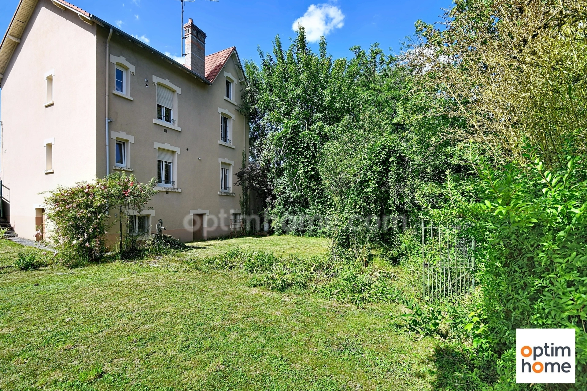 Maison 9 pièces 198 m² · à Longuyon · 198 m² · 289 000 €