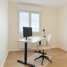 MAISON D’EXCEPTION 216 M² – 5 CHAMBRES + BUREAU – 2 SALLES DE BAIN – GARAGE 2 VOITURES – TERRAIN 2 146 M² – CALME ABSOLU ET VUE DÉGAGÉE