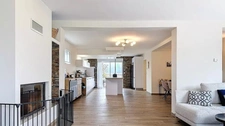 MAISON D’EXCEPTION 216 M² – 5 CHAMBRES + BUREAU – 2 SALLES DE BAIN – GARAGE 2 VOITURES – TERRAIN 2 146 M² – CALME ABSOLU ET VUE DÉGAGÉE