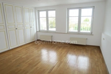 BELLE MAISON DE VILLAGE 200M2 - TERRAIN 6 ARES - GRAND GRENIER AMENAGEABLE DE 110M2 - 2 GARAGES 4 VOITURES