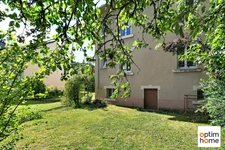MAISON BOURGEOISE INDIVIDUELLE - 5 CHAMBRES - 2 SALLES DE BAIN - BUREAU - GARAGE - TERRAIN
