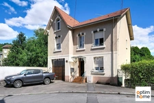 MAISON BOURGEOISE INDIVIDUELLE - 5 CHAMBRES - 2 SALLES DE BAIN - BUREAU - GARAGE - TERRAIN