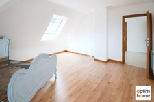TRES BELLE MAISON INDIVIDUELLE - 4 CHAMBRES - 2 SALLES DE BAIN - 2 GARAGES - TERRAIN DE 25 ARES