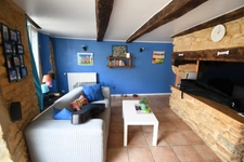CHARMANTE FERMETTE EN PIERRE 205M2 - GRENIER 30M2 - GRAND GARAGE - TERRAIN DE PRESQUE 9 ARES
