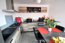 BELLE MAISON INDIVIDUELLE PLAIN PIED SURELEVE - 5 CHAMBRES - TERRAIN 6 ARES - GARAGE