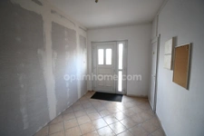 IMMEUBLE COMPLET - 3 APPARTEMENTS - PLACES PARKING