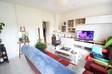 IMMEUBLE DE 4 LOGEMENTS DE 176M2 ENVIRON - TERRAIN - 3 PLACES DE PARKING