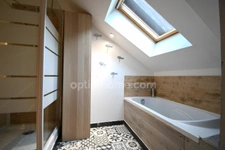 BIEN ATYPIQUE - 142M2 - 6 CHAMBRES - 2 SALLES DE BAIN - JARDIN - TERRASSE